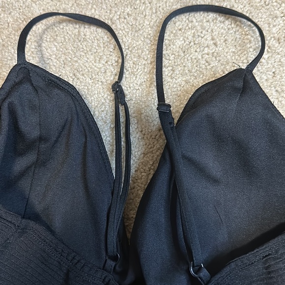 Paper Doll black plunge neck fit & flare dress M - Picture 6 of 12